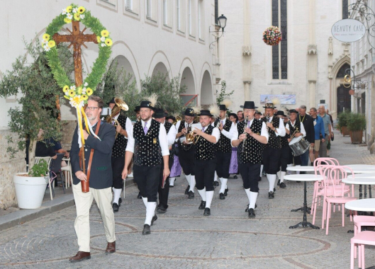 Stadtkapelle Krems empfängt Wallfahrer 2026